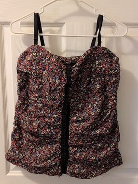 Torrid Floral Top Size 2